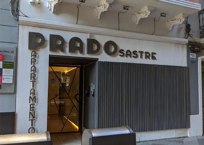 Hotel Jacuzzi: Reina Victoria Prado Sastre