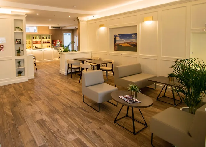 Hotel familiare: Hotel Perlage Florence - Free City Tax With Private Parking & Fast Wifi