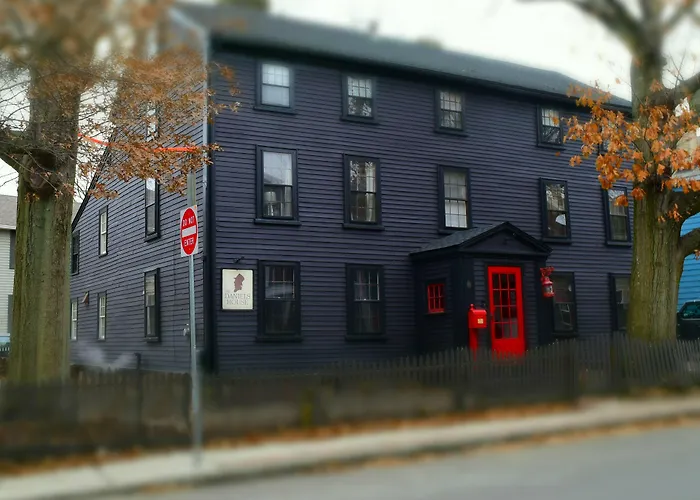 Daniels House Inn