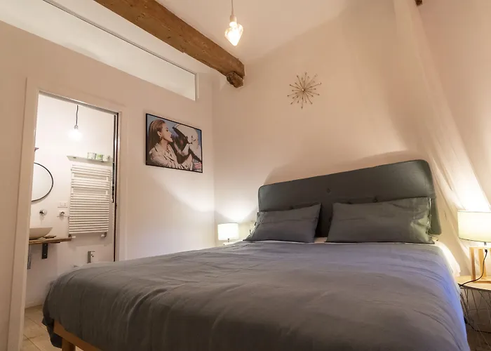 Lovely Studio D'Azeglio by Studio Vita
