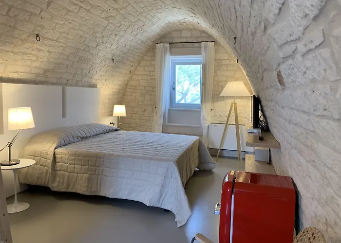 Hotel con piscina: Masseria Grofoleo
