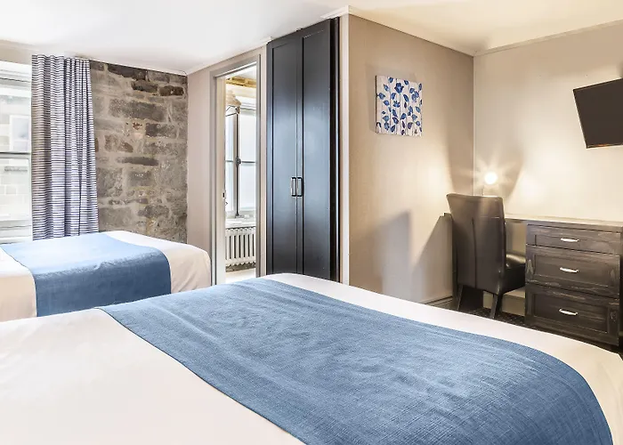 Hotel Louisbourg