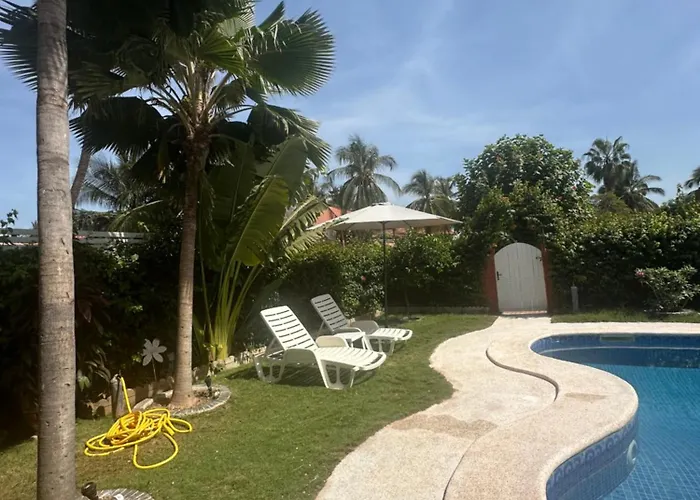 Villa bord de mer avec piscine