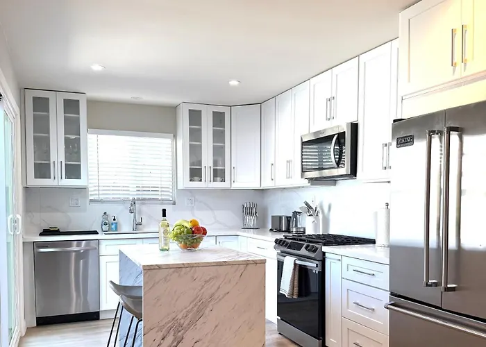 Coastal Escape In Redondo Beach
