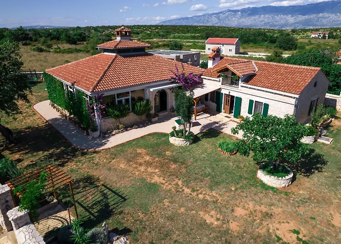 Family Holiday Home Villa Vidonjica