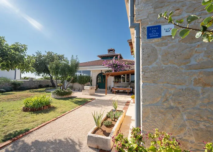 Family Holiday Home Villa Vidonjica