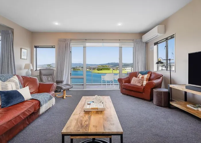 The Dunes Lake View - Welcome Gift On Arrival