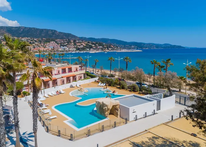 Hôtel de luxe: Village de Vacances L'Oustal Del Mar