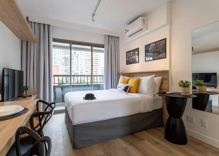 Smart Charlie Parque Augusta Mackenzie