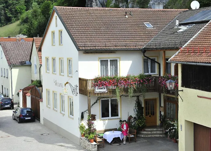 Holzapfel