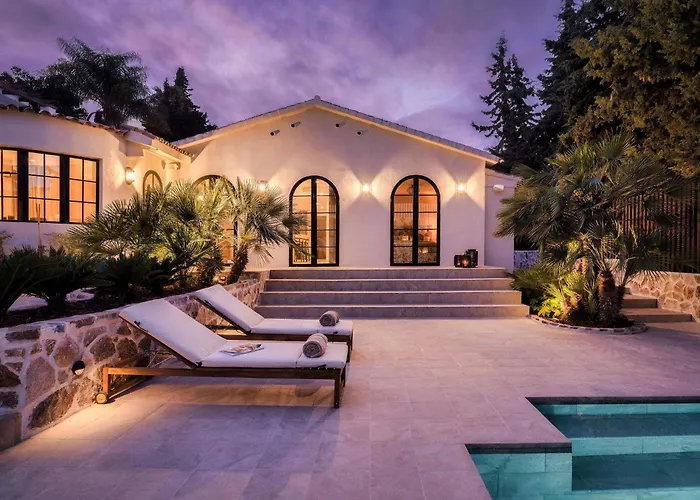 Villa Jazmine Exquisite Oasis Nuva Andalucia