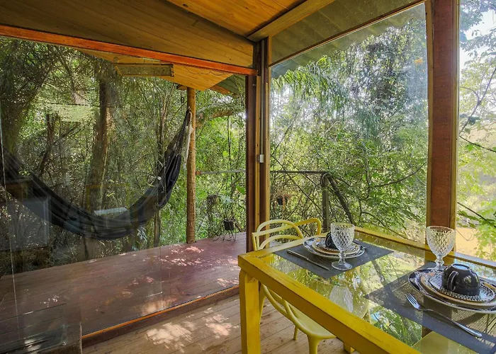 Casa de Vidro na Mata há 90km de São Paulo, com Lago, Piscina, Caiaque, Stand UP, Cascata e Escorrega no Lago - Quinta do Vale Itatiba