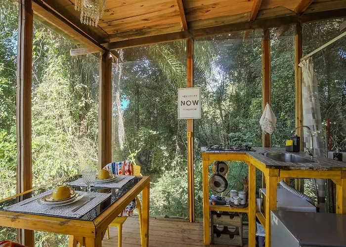 Casa de Vidro 2, há 90km de São Paulo, com Lago, Piscina, Caiaque, Stand UP, Cascata e Escorrega no Lago - Quinta do Vale Itatiba