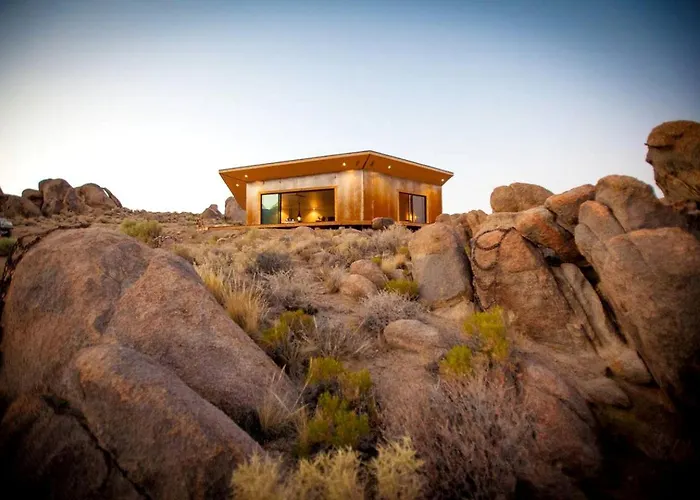 Amazing Lone Pine Cabin For Glamping In California