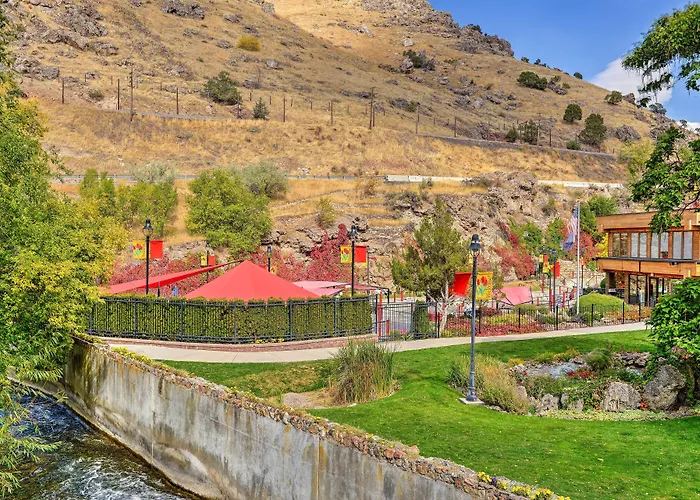 Lava Hot Springs Studio W/ Deck: Walk To Hot Pools