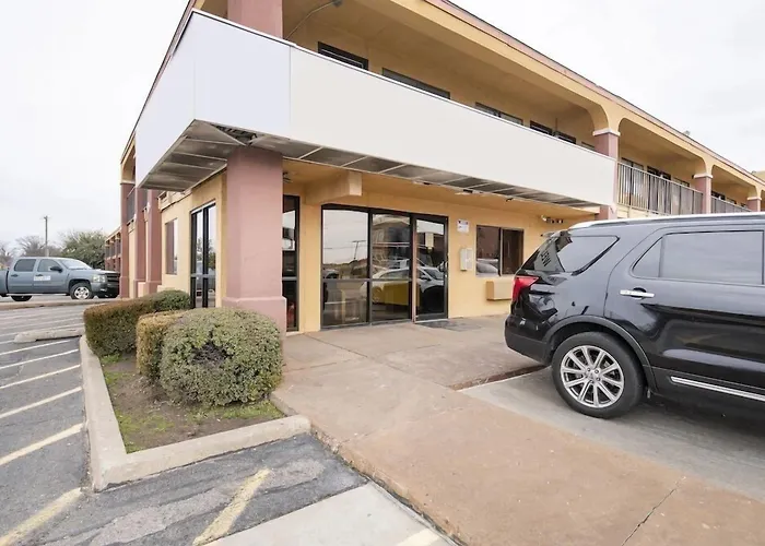 Hotel: Southern Comfort Hotel