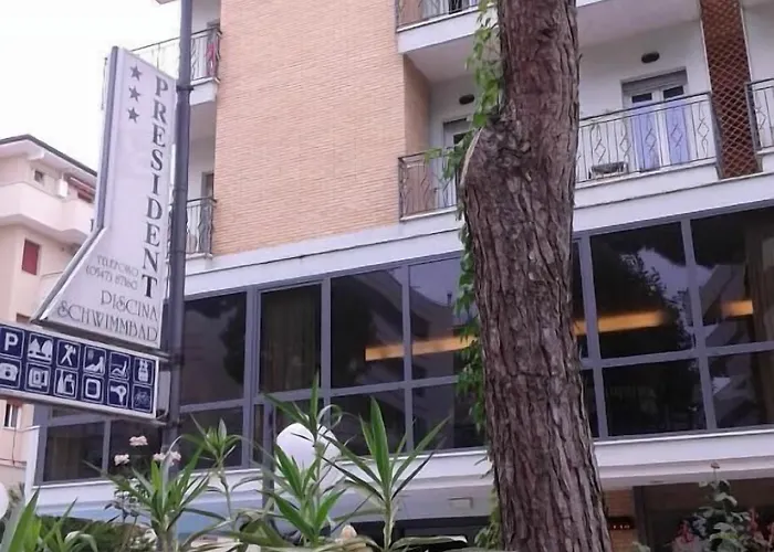 Hotel President