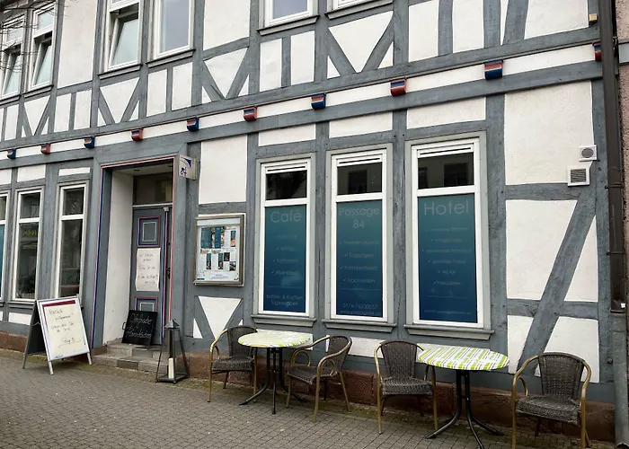 Passage 84 - & Cafe