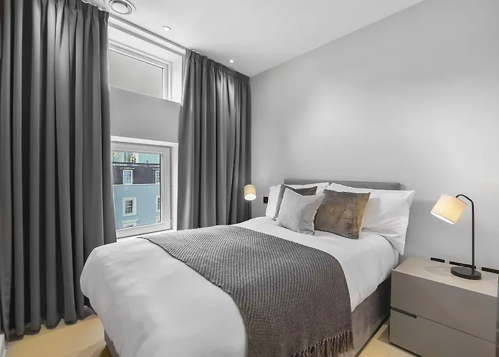 Vauxhall Bridge Road By Aeria Apartments