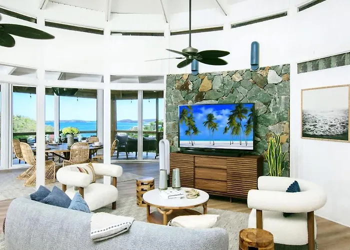 Luxury Oceanview Villa Walk To Beach & Dining