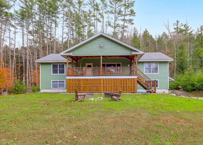 Year-Round Loon Lake Retreat: Ski, Hike, Explore!