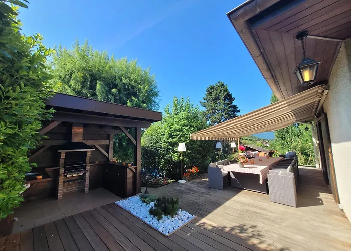 Lake Annecy Ski Chalet With Jacuzzi