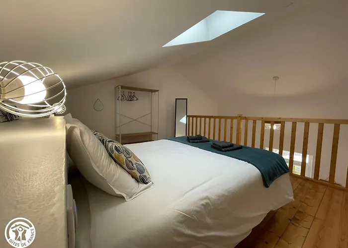 Location Studio avec Piscine Chauffée en Vendée - FR-1-426-595