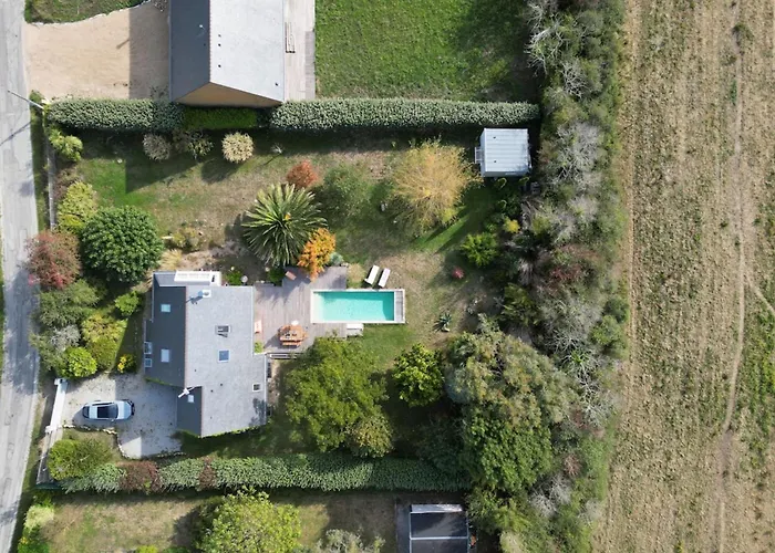 Villa avec piscine - calme absolu 5 min des plages