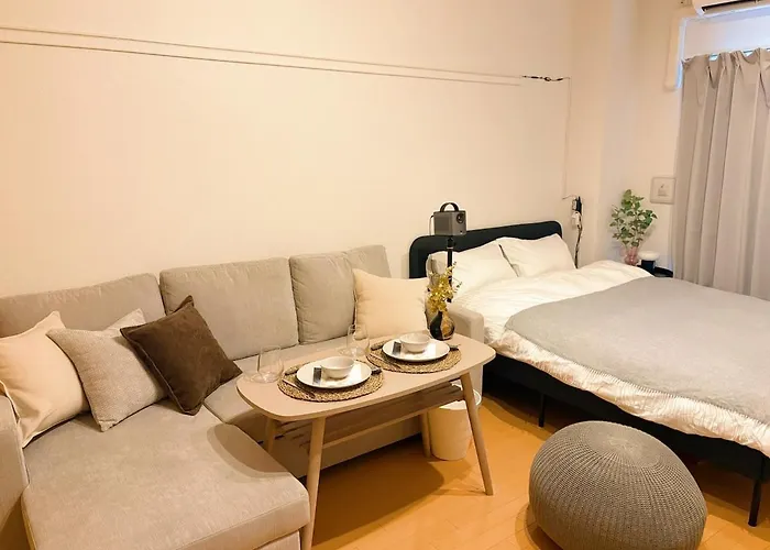Calm Flat Hiyoshi