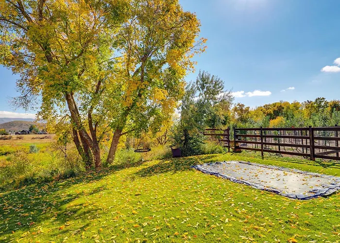Midway Mtn Retreat | Hot Tub | 28-Plus Nights