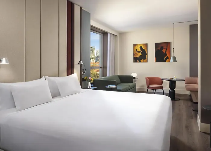 Hotel: Nh Barcelona Diagonal Center