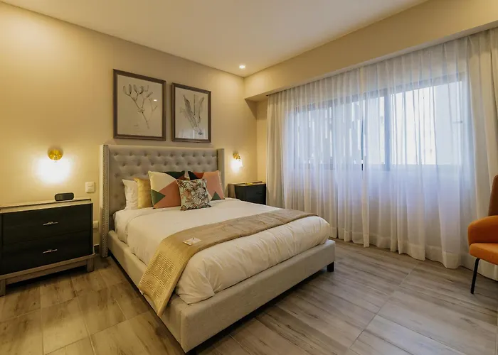 Regatta Living Hotel