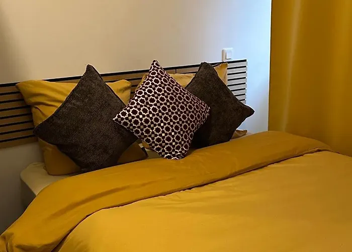 Charming And Cosy Place 2 Rooms 3 Beds