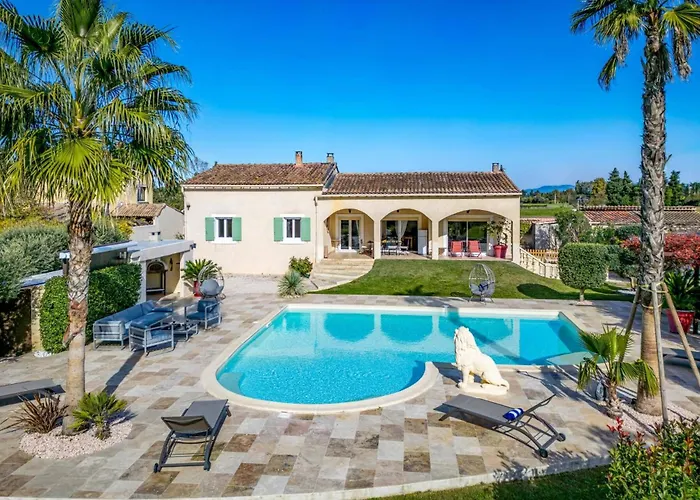 Villa Valleron By Villa Plus
