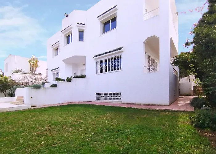 Villa Souad - havre de paix et charme tunisien aux portes de Tunis