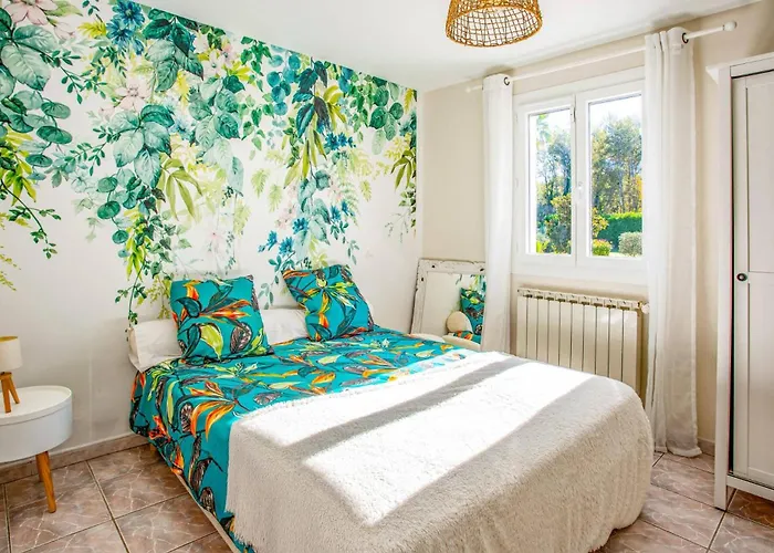 Villa Valleron By Villa Plus