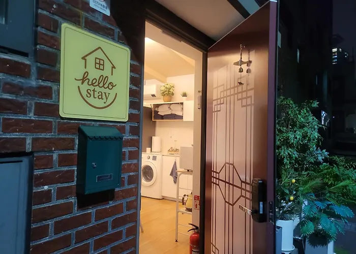 Seoul & Hangang Park, 5 Min Walk From Konkuk University, Seongsu, Jayang Subway Stations, Licensed Accommodation