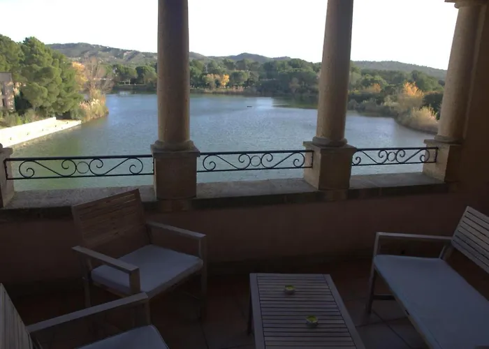 Appartement Pont Royal vu lac
