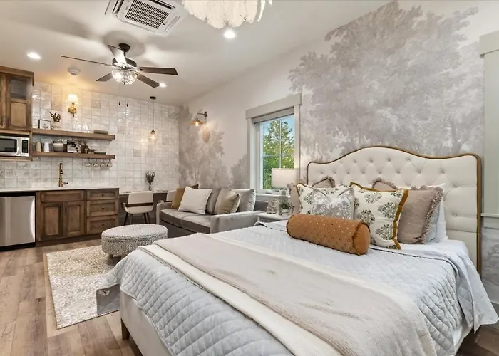 The Owl Room - Stylish Loft In The Heart Of Midway Near Park City Ski Resorts