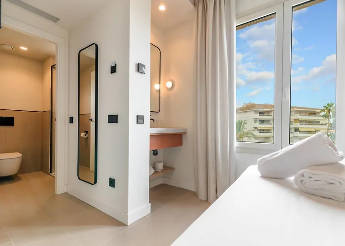 Akquaaa Boutique Hotel