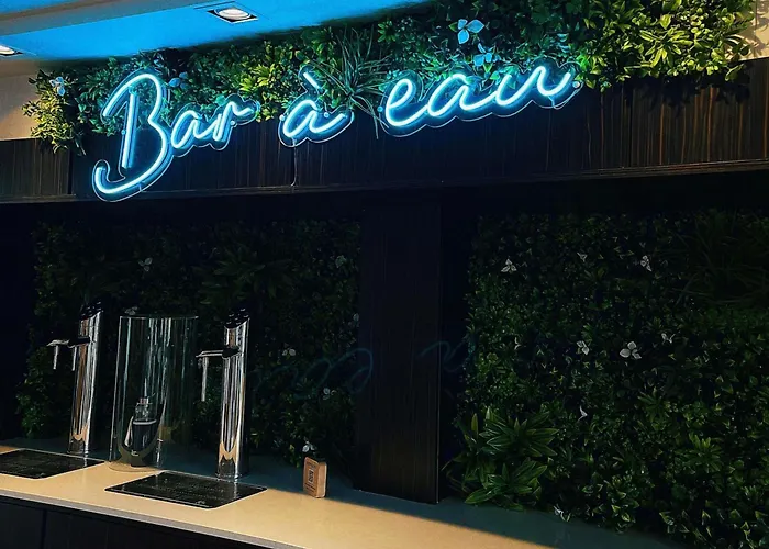 Hôtel Ping Pong: Novotel Bordeaux Lac