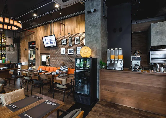 Boutique hotel only: Adelphi Suites Bangkok