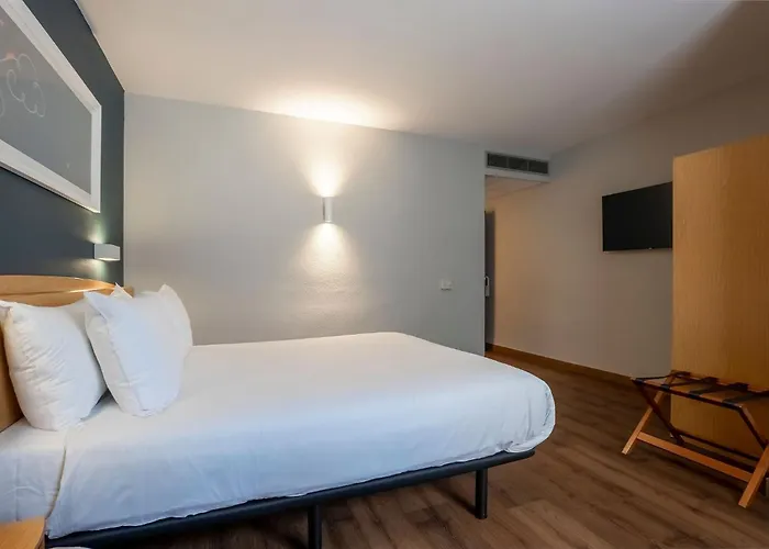 Travelodge Alicante Puerto