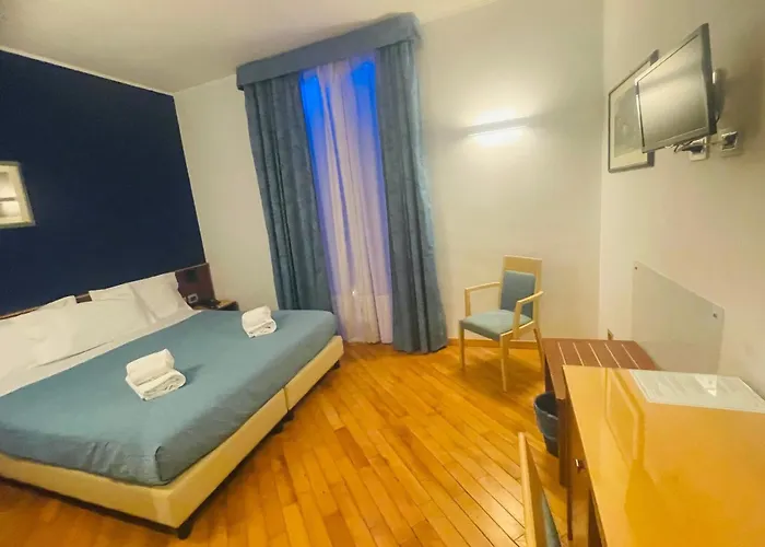 Cheap hotel: Rigel Hotel