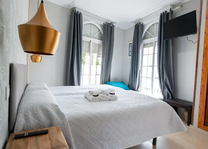  Hostal La Muralla