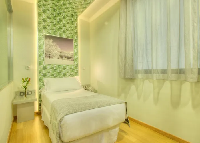 Hotel de 4 estrellas: Nh Ourense