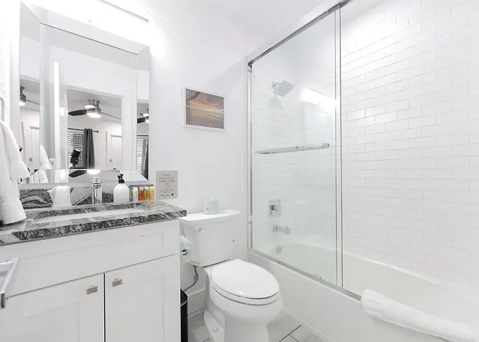 Siesta Key Beach Resort And Suites