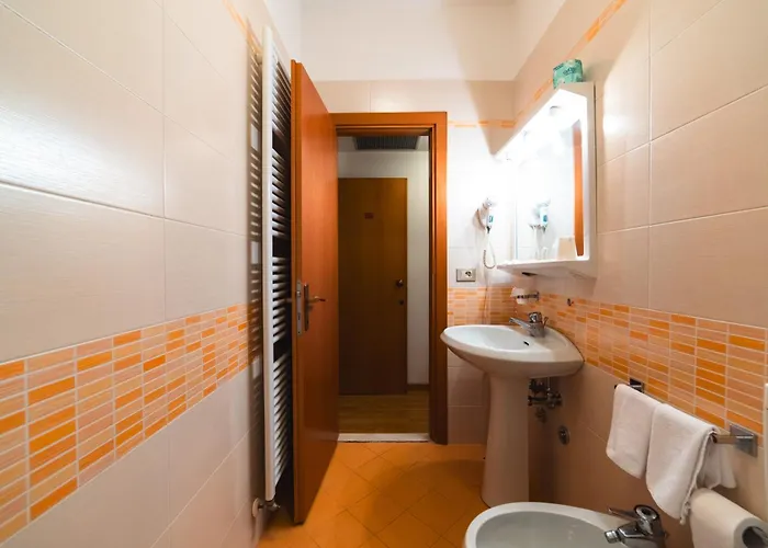 Albergo economico: Hotel Del Corso