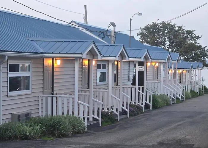 Seawinds & Suites