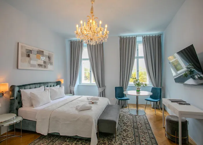 Parkview Boutique Apartments